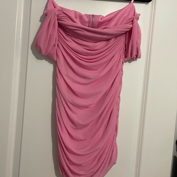Mini off the shoulder dress - Picture 2 of 4